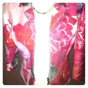 Joseph Ribkoff floral Jacket blazer size 10